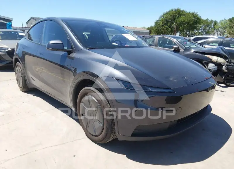 2026 Tesla Model Y фото