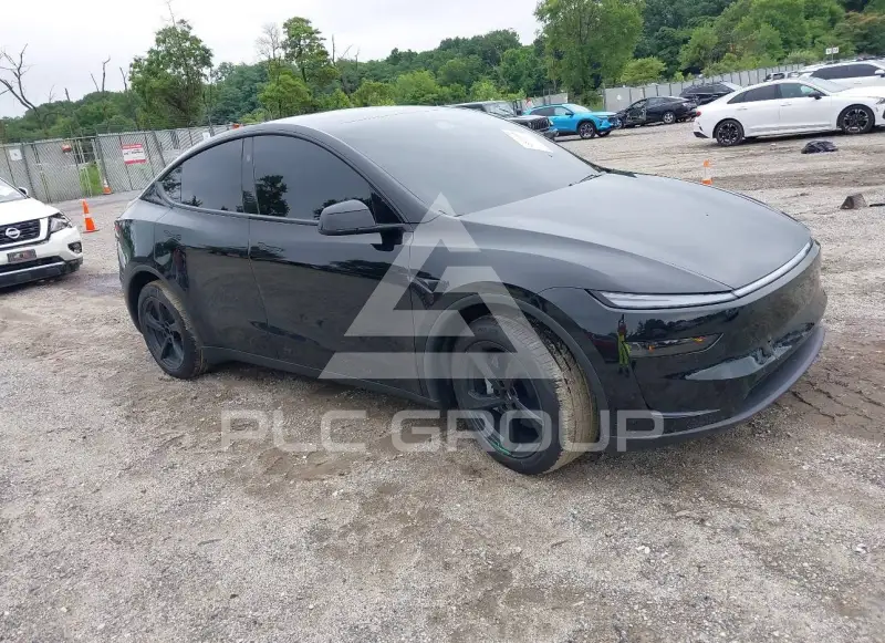 2026 Tesla Model Y photo
