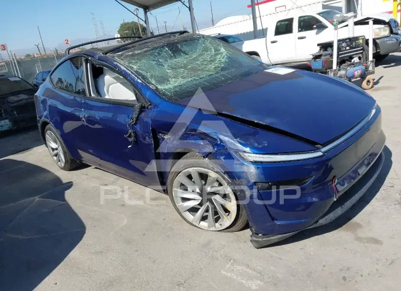 2026 Tesla Model Y фото