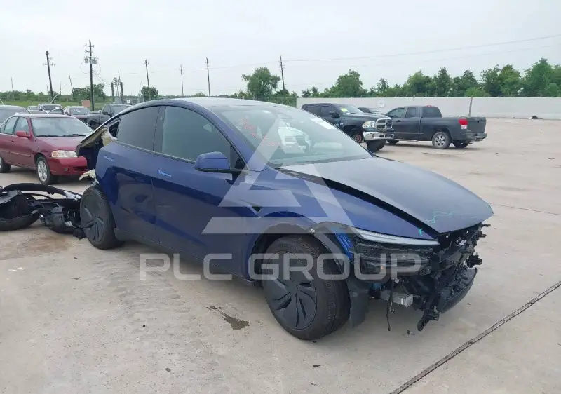2026 Tesla Model Y фото