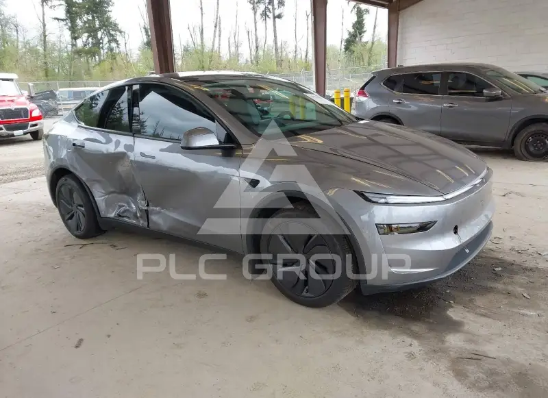 2026 Tesla Model Y photo