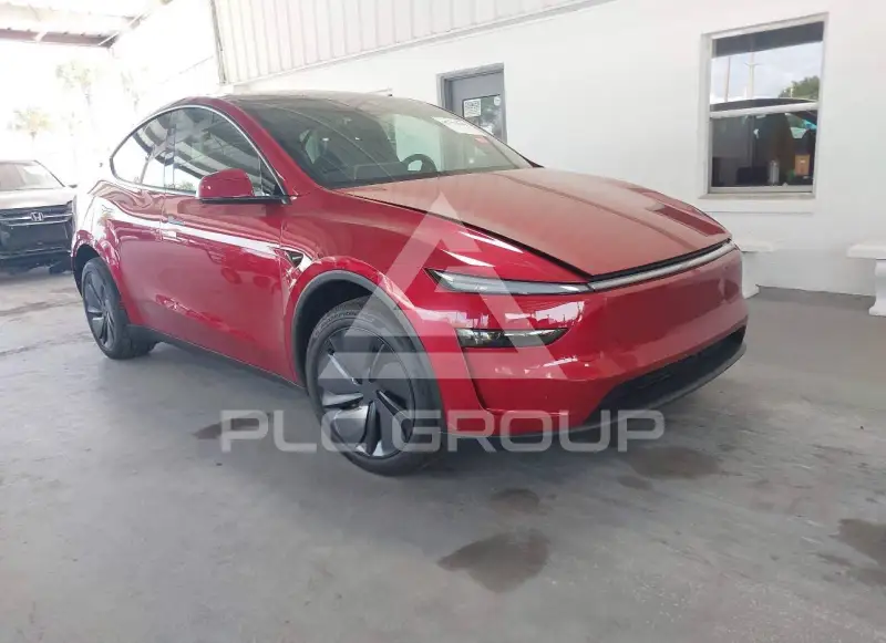 2026 Tesla Model Y фото