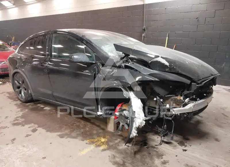 2026 Tesla Model X фото