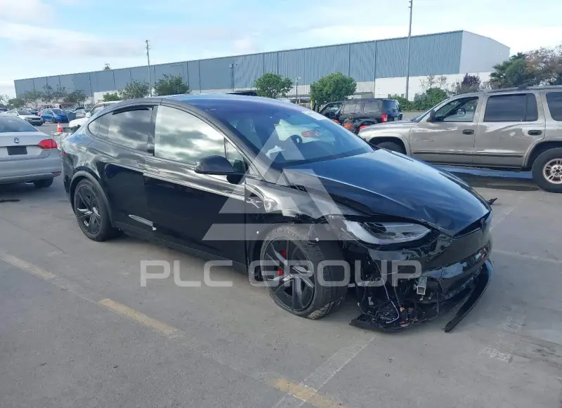2026 Tesla Model X фото