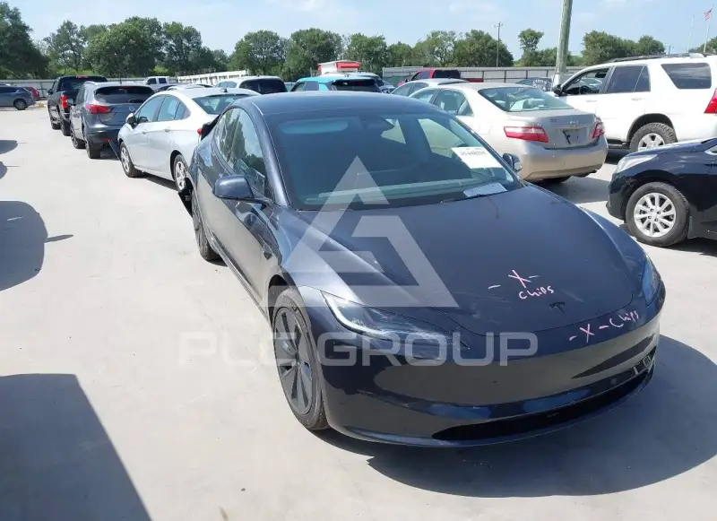 2026 Tesla Model 3 photo