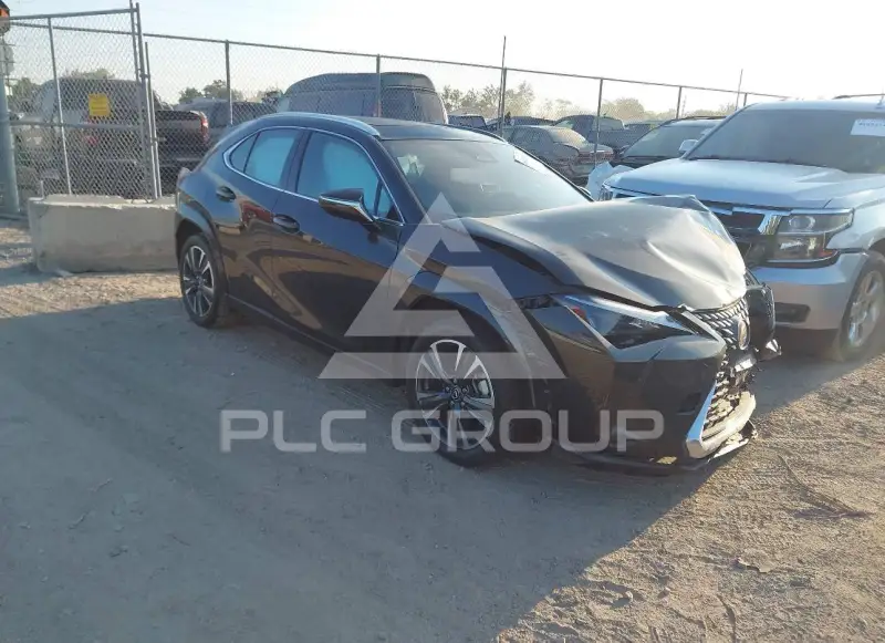 2026 Lexus UX фото