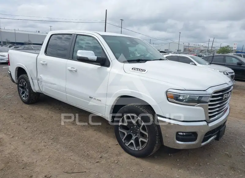 2026 RAM 1500 фото