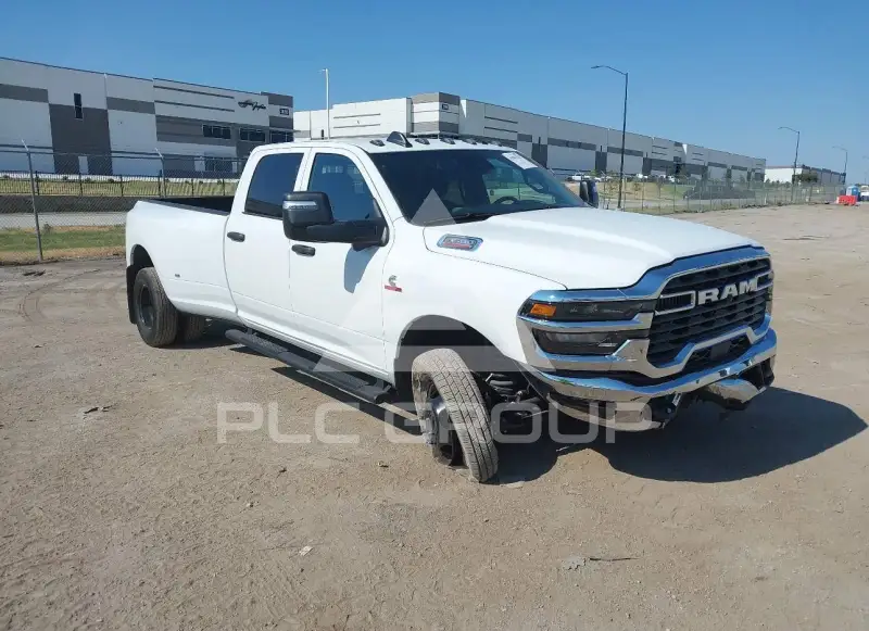 2026 RAM 3500 photo