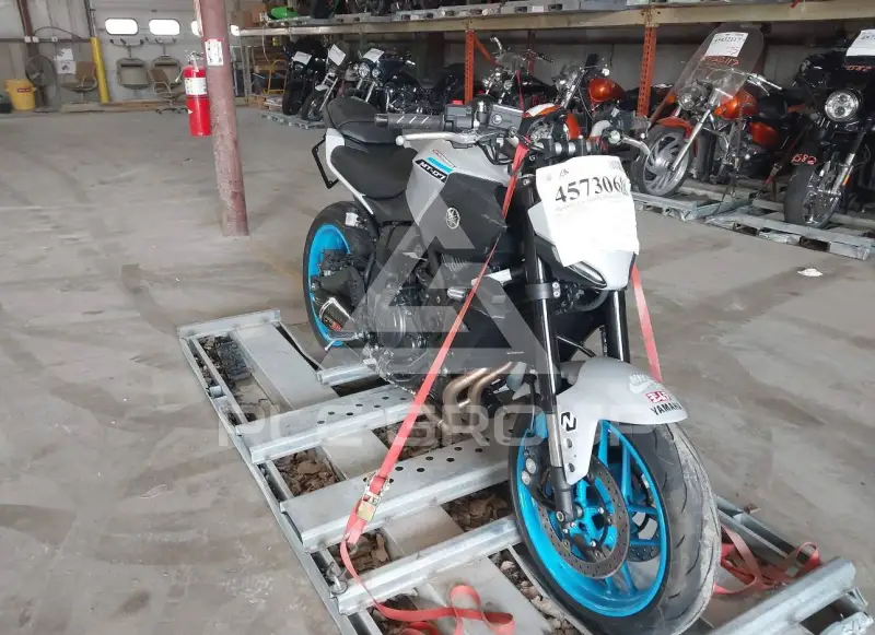 2026 Yamaha MT09 фото