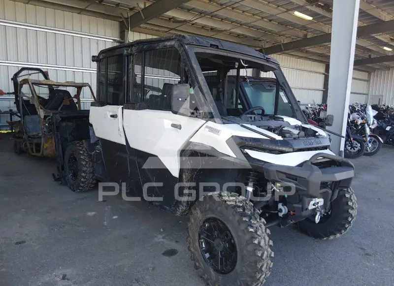 2026 Can-AM DEFENDER фото