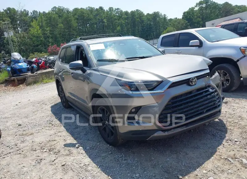 2026 Toyota Highlander фото