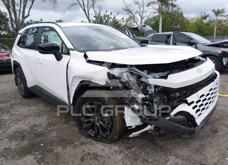 2026 Toyota RAV4 фото