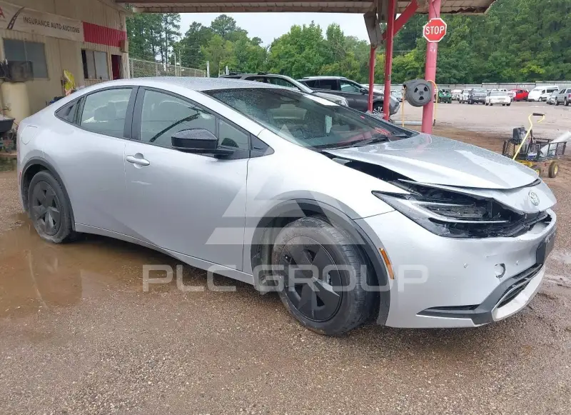 2026 Toyota PRIUS photo