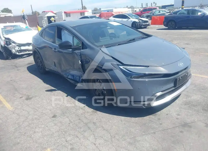 2026 Toyota PRIUS photo