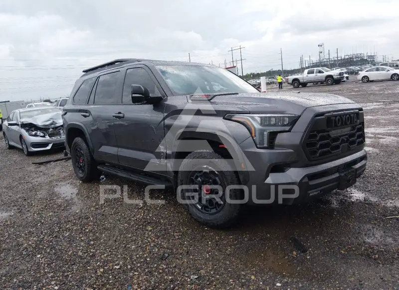 2026 Toyota SEQUOIA фото