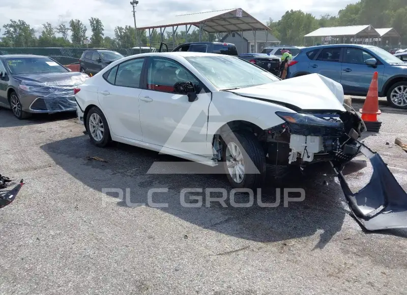 2026 Toyota CAMRY фото