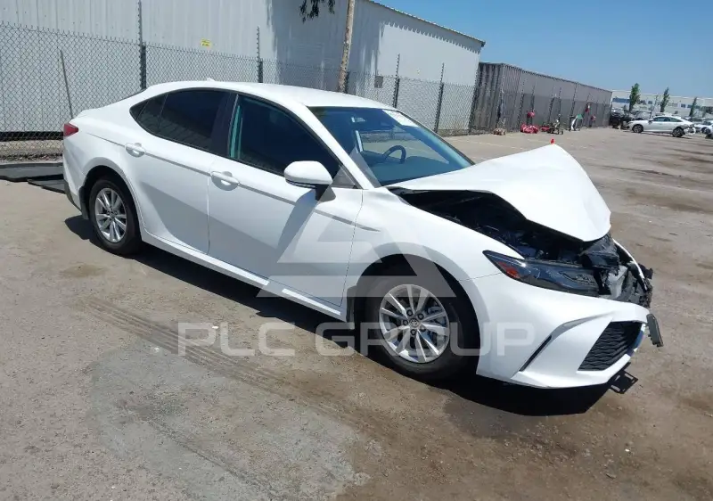2026 Toyota CAMRY фото
