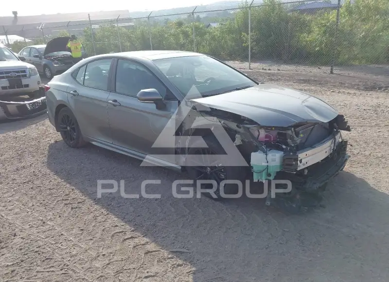 2026 Toyota CAMRY фото