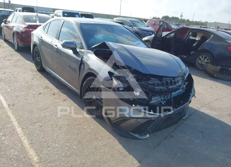 2026 Toyota CAMRY фото