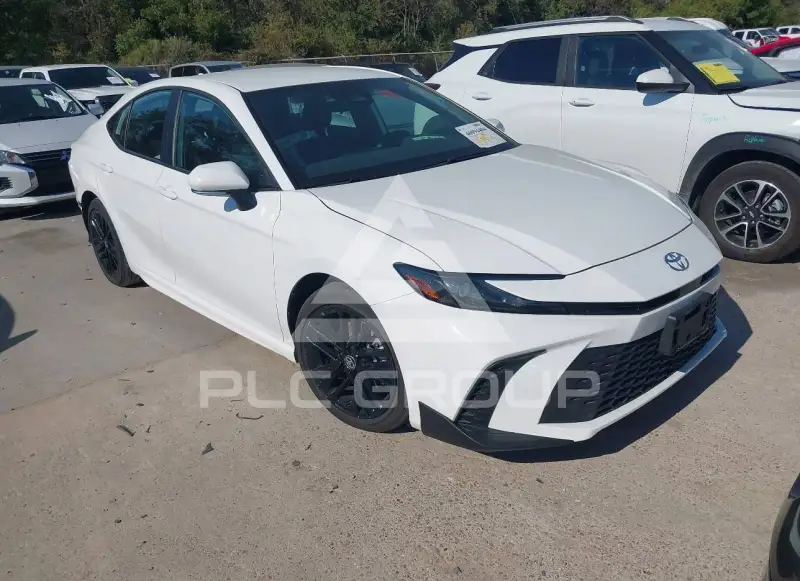 2026 Toyota CAMRY photo