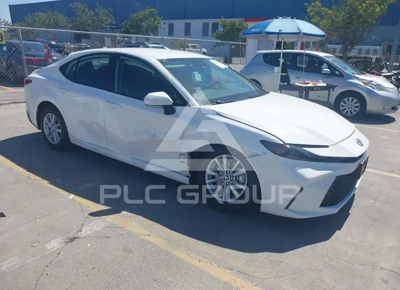 2026 Toyota CAMRY фото