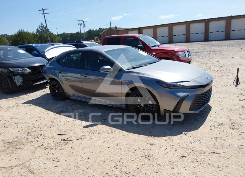 2026 Toyota CAMRY фото