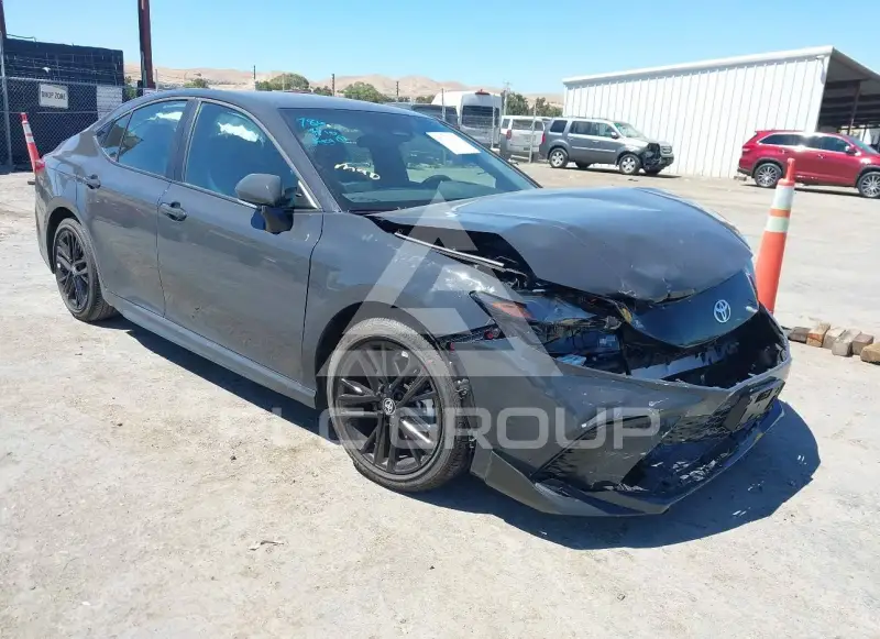 2026 Toyota CAMRY фото