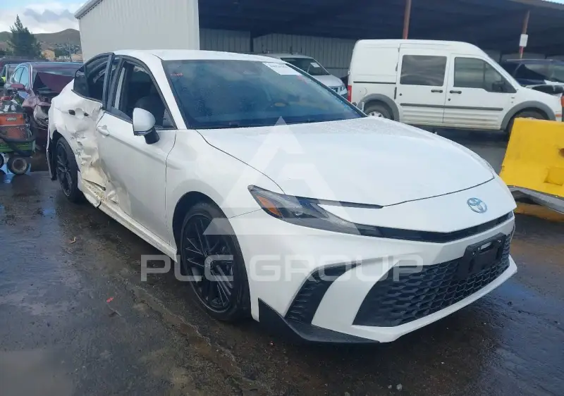 2026 Toyota CAMRY фото