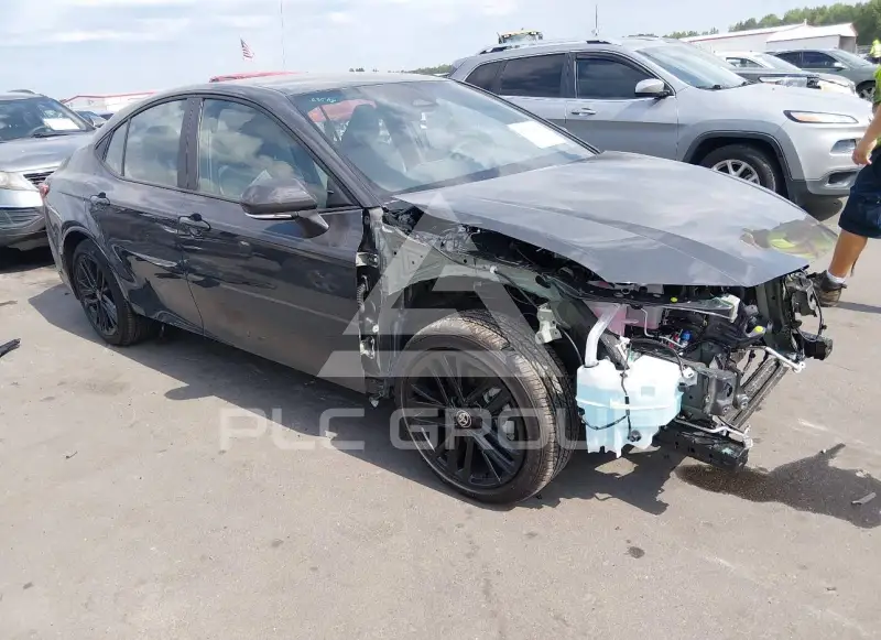2026 Toyota CAMRY photo