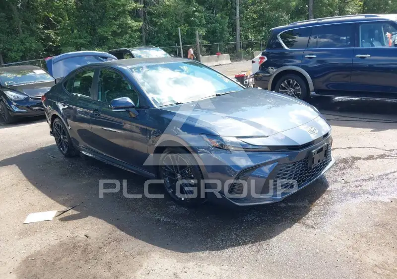 2026 Toyota CAMRY фото