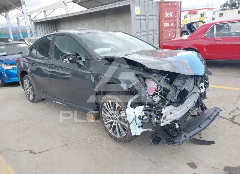 2026 Toyota CAMRY фото