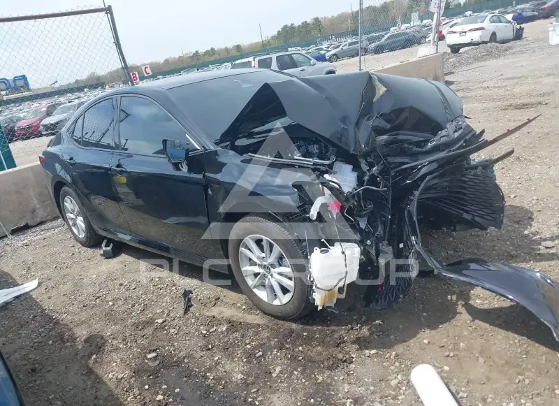 2026 Toyota CAMRY фото