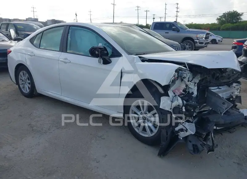 2026 Toyota CAMRY photo
