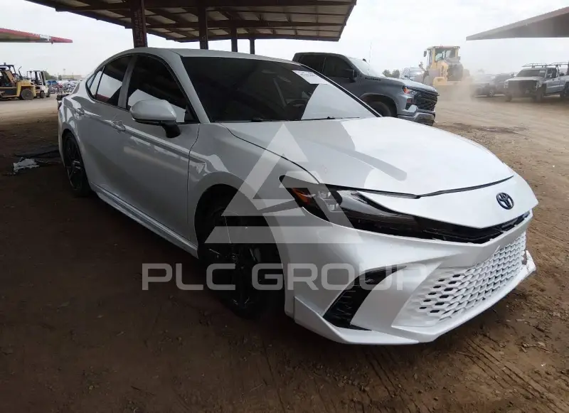 2026 Toyota CAMRY фото
