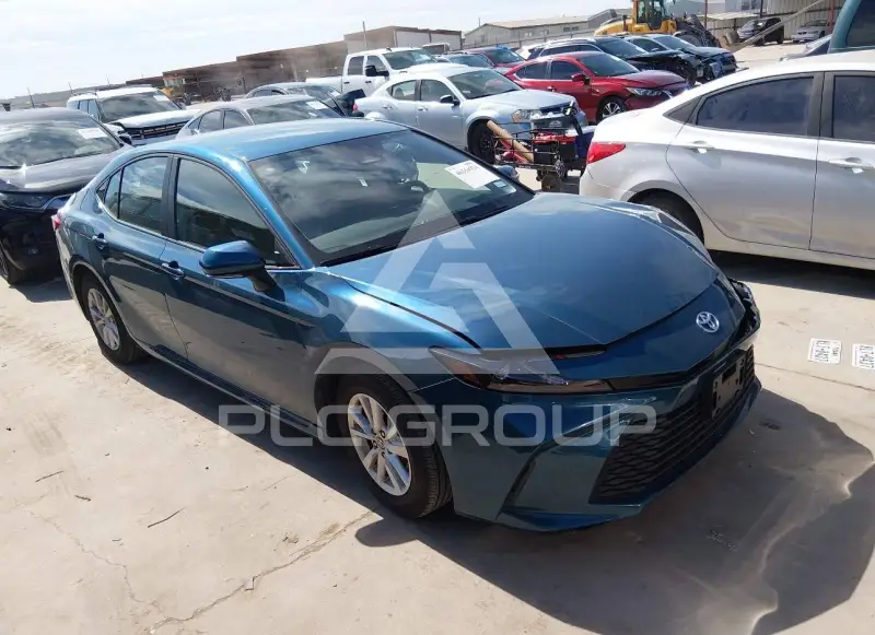 2026 Toyota CAMRY фото