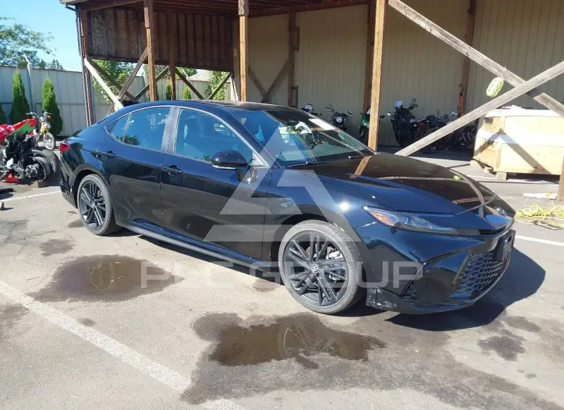 2026 Toyota CAMRY фото