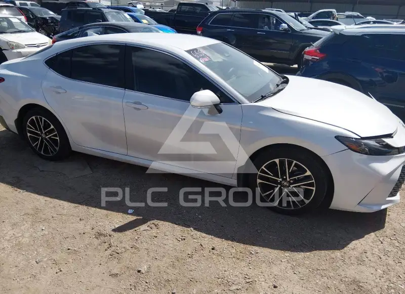 2026 Toyota CAMRY фото