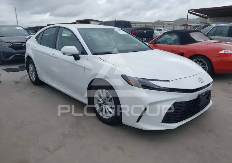 2026 Toyota CAMRY фото
