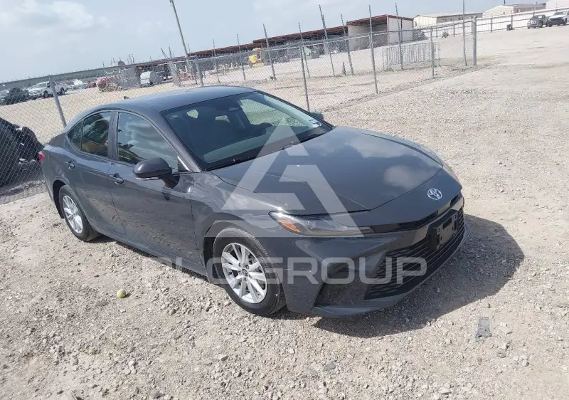2026 Toyota CAMRY фото