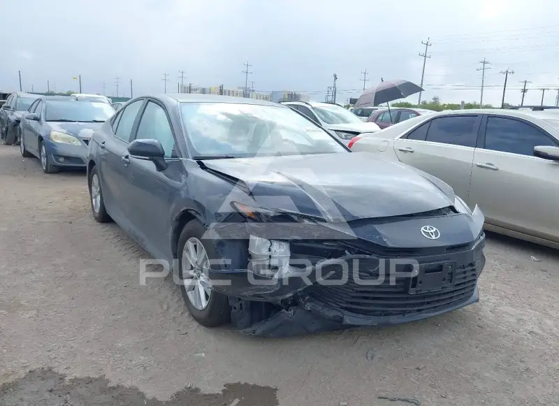 2026 Toyota CAMRY photo