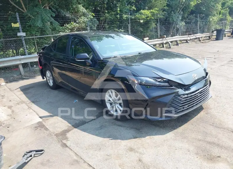 2026 Toyota CAMRY photo