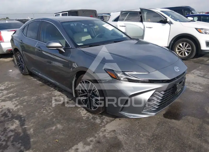 2026 Toyota CAMRY photo