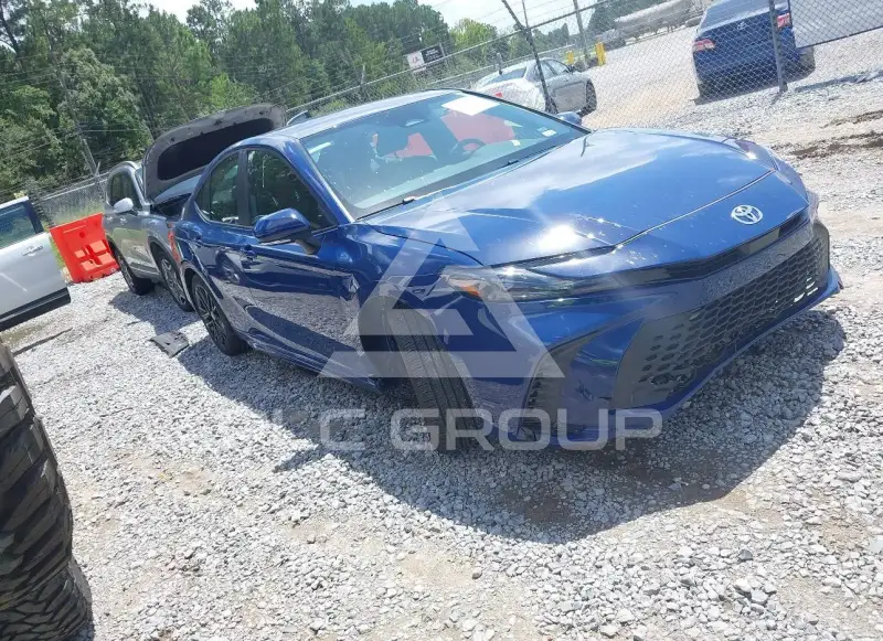 2026 Toyota CAMRY фото