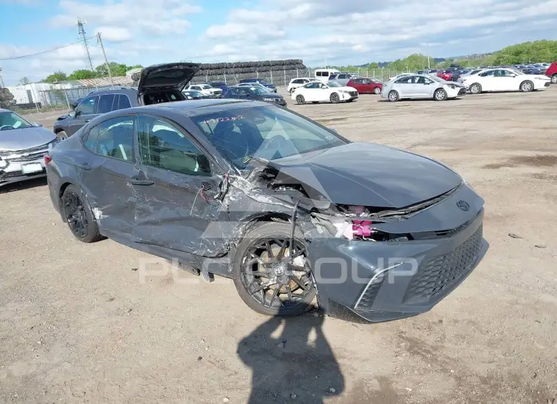 2026 Toyota CAMRY фото