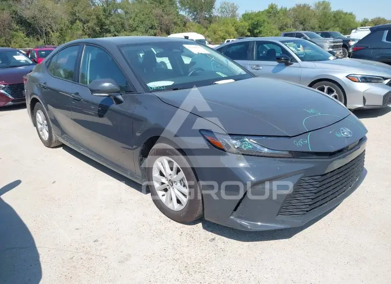 2026 Toyota CAMRY photo