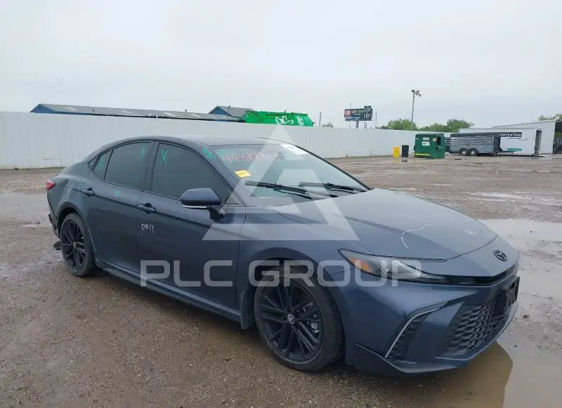 2026 Toyota CAMRY photo