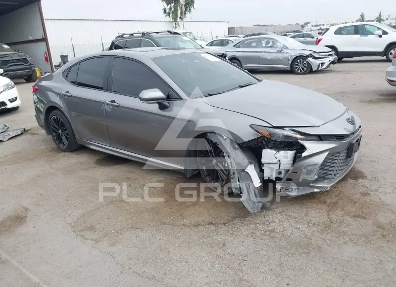 2026 Toyota CAMRY фото