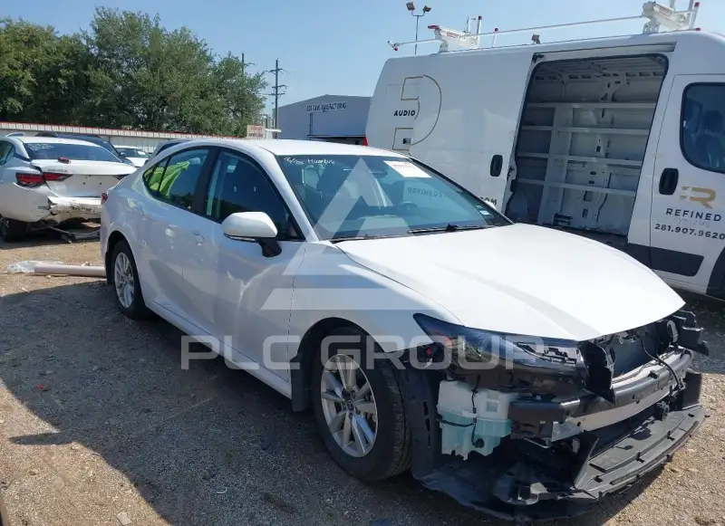 2026 Toyota CAMRY фото