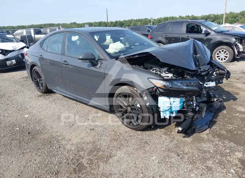 2026 Toyota CAMRY фото