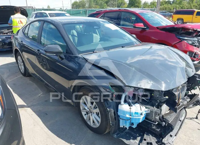 2026 Toyota CAMRY photo